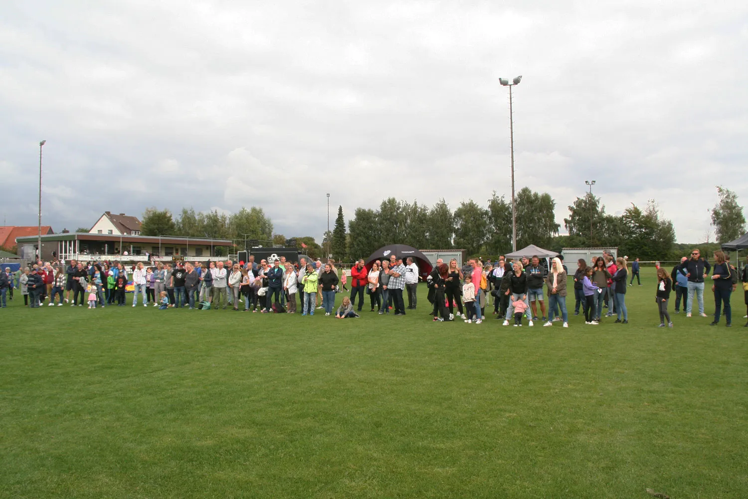 ssv-foerste-tag-2021-besucher.jpg